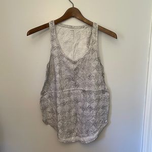 Old Navy tank top